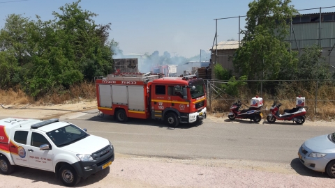 שריפה פרצה במפעל מזון בגבעת - חדשות בפתח תקווה
