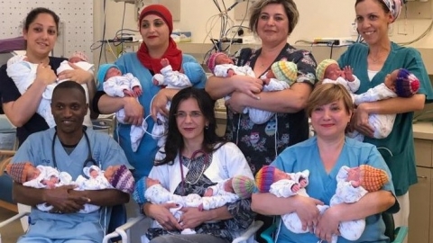 12 זוגות תאומים טופלו במקביל - בריאות בפתח תקווה