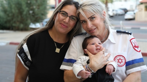 יולדת בפקק תנועה: "היה לי - בריאות בפתח תקווה