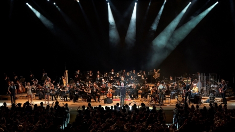 המופע המצליח בעולם  מגיע לישראל להופעה אחת! Queen Symphonic A rock & orchestra experience