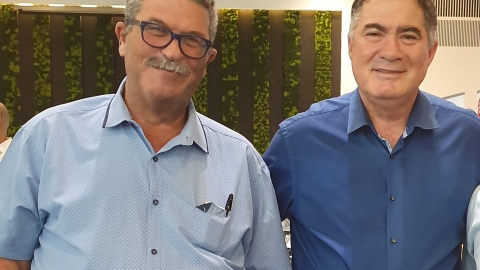 קבלני פתח תקווה מרימים לשנה - בנייה ונדל