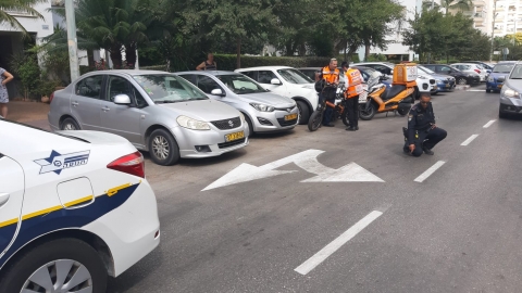 ילד נפגע מרכב ברחוב אסירי - חדשות בפתח תקווה