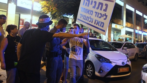 מוצ"ש סוער בכיכר גורן פ"ת: - חדשות בפתח תקווה