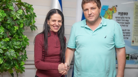גרינברג נפגש עם הרופאה של - חדשות בפתח תקווה