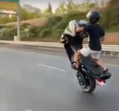 נעצרו חשודים בנהיגה פרועה בתחרויות - חדשות בפתח תקווה