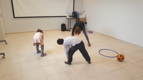 נותנים רוח גבית בצל הקורונה, - חינוך בפתח תקווה