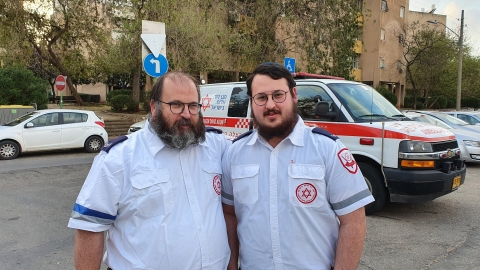 לאחר שהחלימו מנגיף הקורונה: האב והבן - חדשות בפתח תקווה