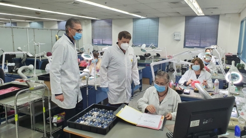 החברה מפתח תקווה שמייצרת מכונות - חדשות בפתח תקווה