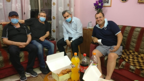 השר זאב אלקין הגיע לנחם - קהילות בפתח תקווה
