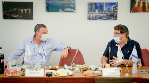 שר הבריאות ביקר בפתח תקווה - חדשות בפתח תקווה