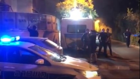 צפו: רן כרמי בוזגלו בפתח - חדשות בפתח תקווה