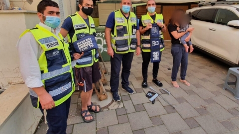 פעוט ננעל ברכב לעיני סבו - חדשות בפתח תקווה