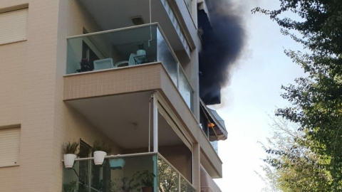 שריפה פרצה בדירה בבניין מגורים - חדשות בפתח תקווה