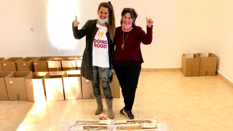 יום המעשים הטובים: חבילות מזון - קהילות בפתח תקווה
