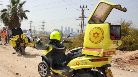 פועל התחשמל במהלך עבודתו באתר - חדשות בפתח תקווה