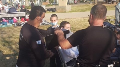 עשרות דוחות חולקו לתושבים - חדשות בפתח תקווה