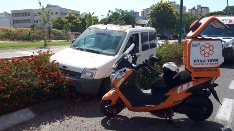 נהג רכב איבד את ההכרה - חדשות בפתח תקווה