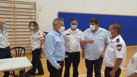 שר הבריאות וראש העירייה סיירו - חדשות בפתח תקווה