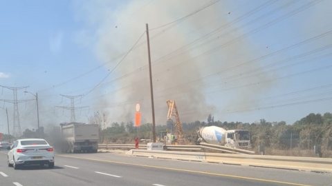 שריפות ב-2 מוקדים: באזור צומת - חדשות בפתח תקווה