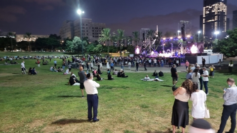 כיבוד לאלף איש ויותר - - חדשות בפתח תקווה