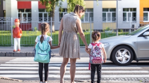 בכפוף להפסקת האש: מערכת החינוך - חינוך בפתח תקווה