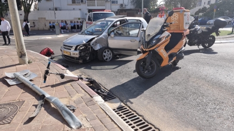 בן 30 התנגש בעמוד חשמל - חדשות בפתח תקווה