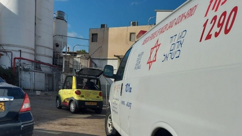 פועל נפל מגובה רב - - חדשות בפתח תקווה