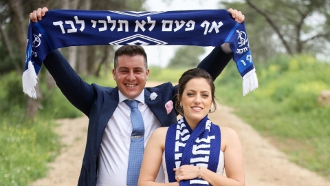 אם אשכחך "הפועל" תישכח ימיני - קהילות בפתח תקווה