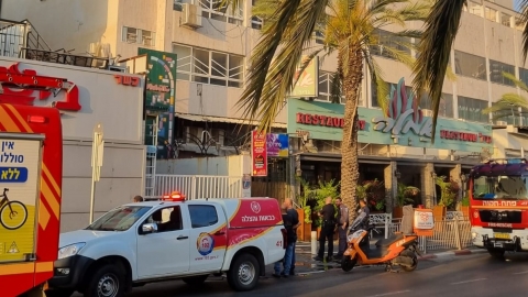 שריפה פרצה במסעדת אחלה ברח' - חדשות בפתח תקווה