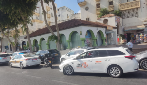 2 חשודים תקפו מאבטח בסופרמקט - חדשות בפתח תקווה