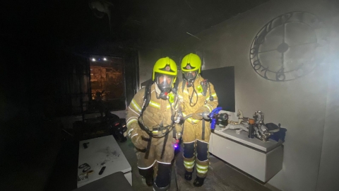 שריפה פרצה בדירה ברח' קרול - חדשות בפתח תקווה