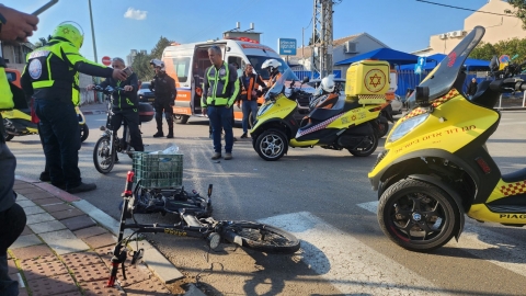 2 תאונות תוך שעה: אדם - חדשות בפתח תקווה
