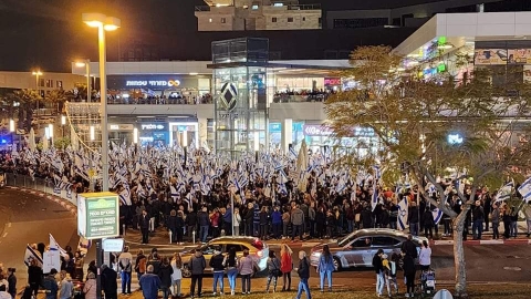 כ-4,000 איש השתתפו בהפגנה בסימן - חדשות בפתח תקווה