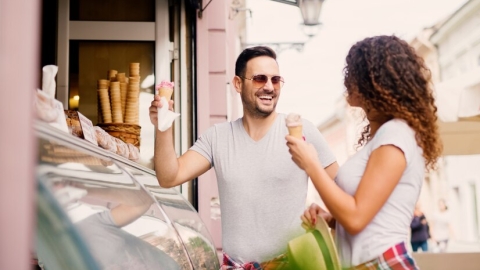 דוקטור לק ודוקטור צ'ק: הקונים - חדשות בפתח תקווה
