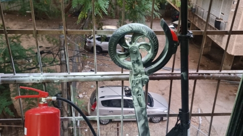 אתמול בחיים עוזר: שריפה בדירה - חדשות בפתח תקווה