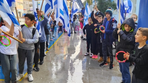 כך קיבלו את פניו - חינוך בפתח תקווה