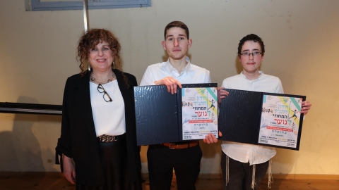 תלמידים מפתח תקווה הגיעו למקומות - חינוך בפתח תקווה