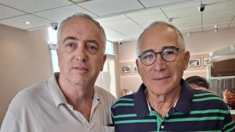 עם אגדת הכדורגל גיורא שפיגל - ספורט בפתח תקווה