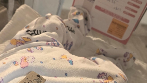 ילדה תינוקת בזמן שבעלה חטוף - בריאות בפתח תקווה