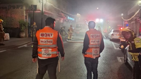 שריפה פרצה בחנות נעליים ברח' - חדשות בפתח תקווה