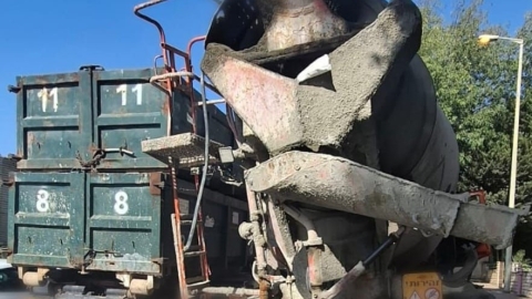 שפך פסולת במרחב הציבורי בעיר, - חדשות בפתח תקווה