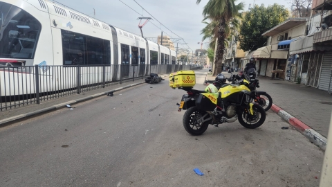 הולך רגל ורוכב אופנוע נפצעו - חדשות בפתח תקווה
