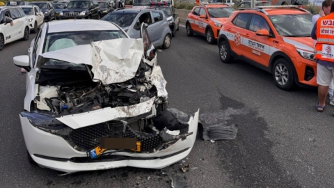 11 פצועים בתאונת דרכים במעורבות - חדשות בפתח תקווה