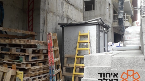 פועל נפל מקומה 3 במהלך - חדשות בפתח תקווה