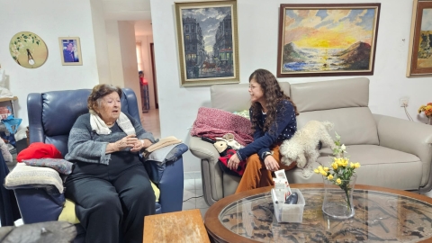 המתנדבות שמאפשרות לאביבה בת ה - בעלי חיים בפתח תקווה