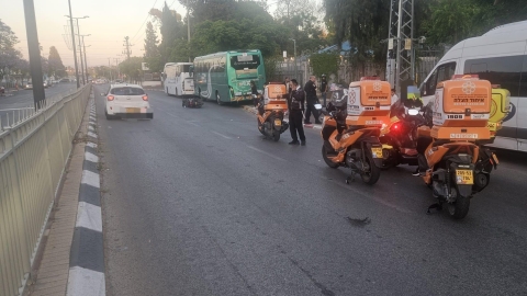 פצועים קשה ובינוני בתאונת דרכים ברח' הרצוג בפתח תקווה