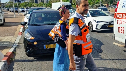 שני ילדים נפגעו מרכב בפתח תקווה