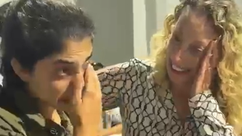חיה כדי להתגייס